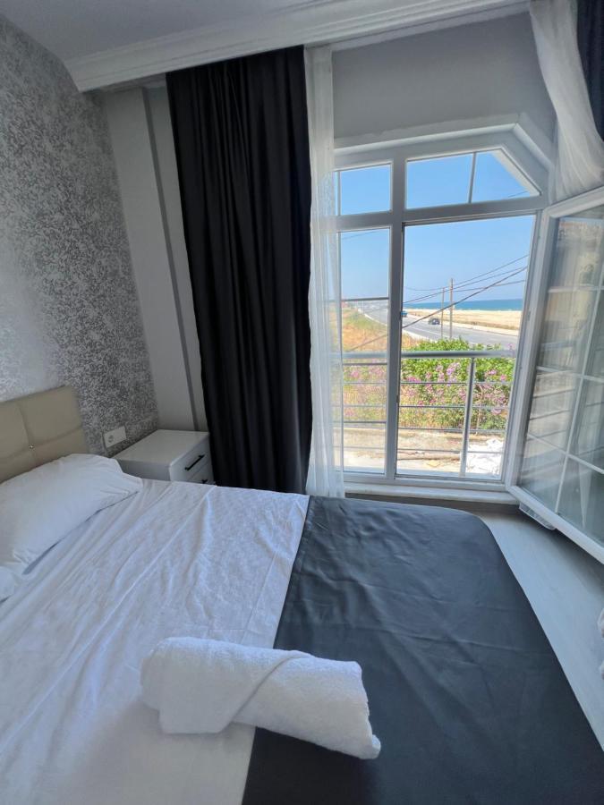 Airport Black Sea Hotel & Restaurant Arnavutkoy Екстериор снимка