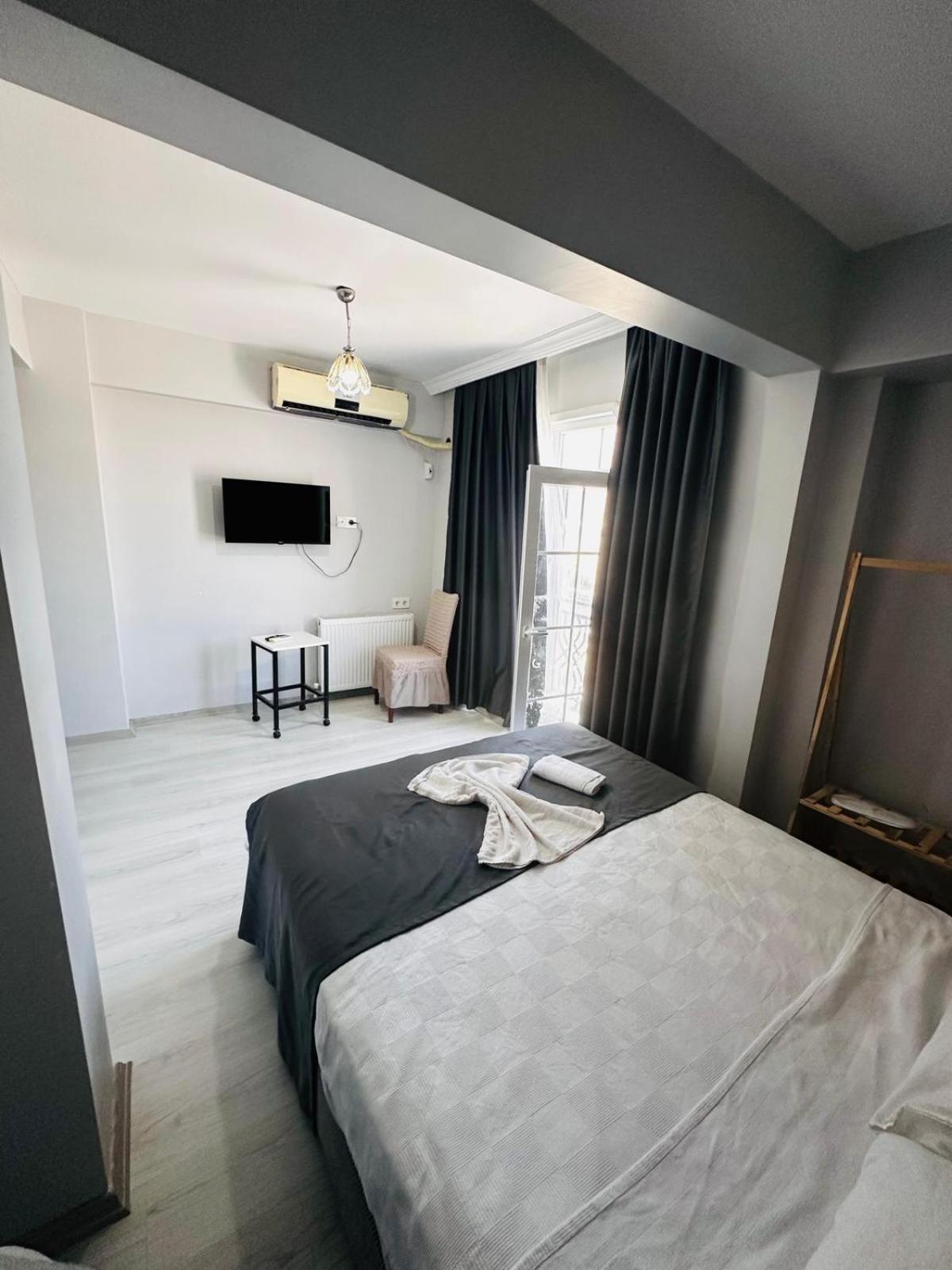 Airport Black Sea Hotel & Restaurant Arnavutkoy Екстериор снимка